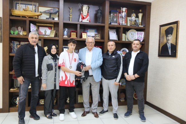 Tekvando’da Gururumuz: Ömer Yağız Karakütük!