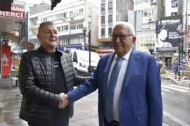 BAŞKAN POSBIYIK, UN PAZARI ESNAFINI ZİYARET ETTİ