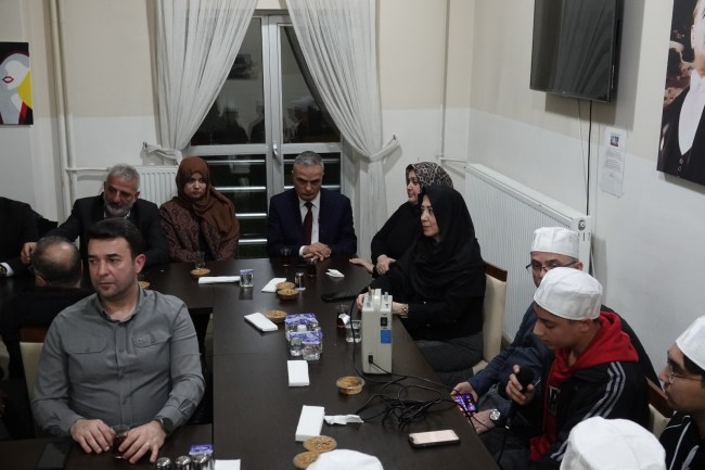 HAYIRSEVER HÜSEYİN İBRAHİM İZMİRLİ DUALARLA ANILDI