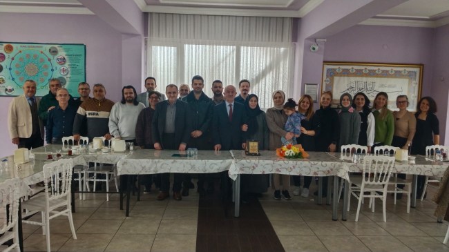 Hocaların hocası 40 yıl sonra mesleğine veda etti