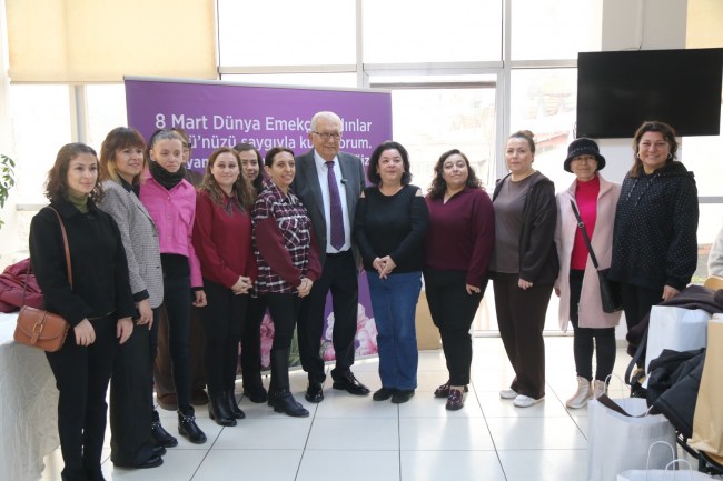 BAŞKAN POSBIYIK’TAN KADIN PERSONELLERE VE KADIN GAZETECİLERE 8 MART SÜRPRİZİ
