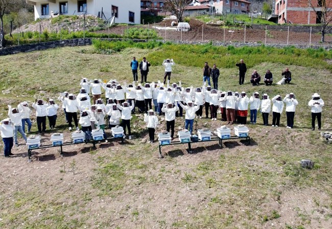 Eğitimler sahaya taşındı