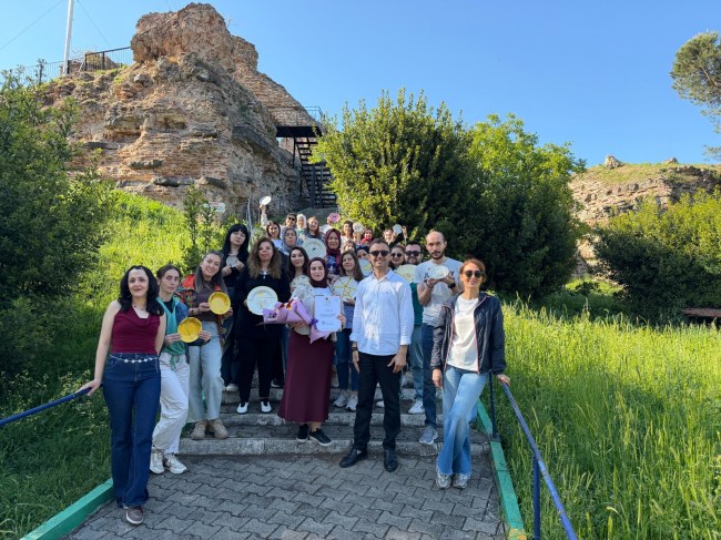 KINTSUGI ATÖLYESİ KALETEPE’DE GERÇEKLEŞTİRİLDİ