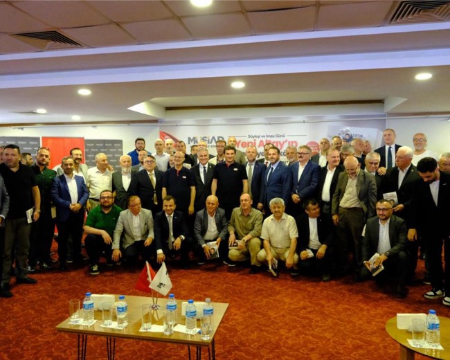 Kdz.Ereğli’de “Yeni Altay” söyleşi ve imza gününe yoğun ilgi