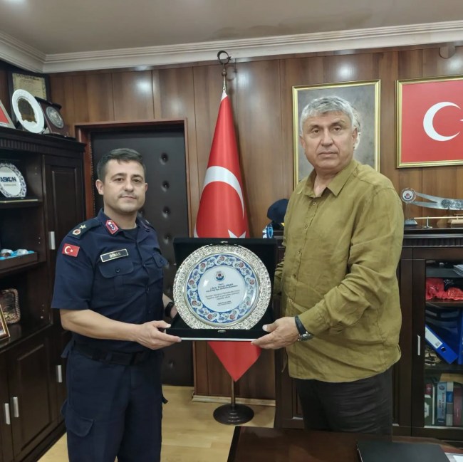 Jandarma Binbaşı Dinar'dan Başkan Kara'ya veda ziyareti