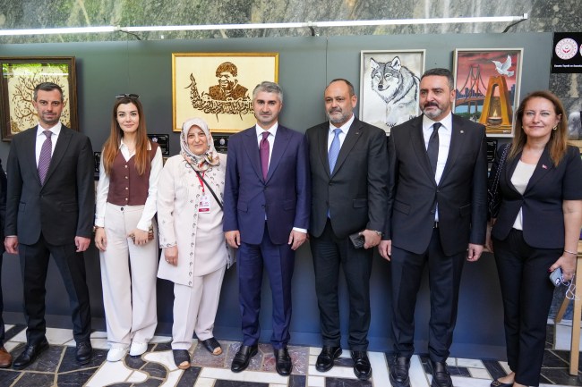 Erdemir’den Şehit yakınları ve Gazileri sanatla buluşturan projeye anlamlı katkı