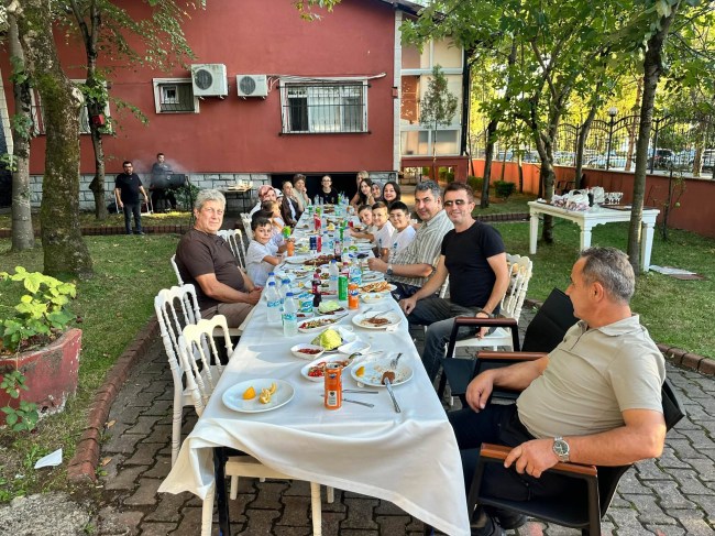 Kaymakam Yılmaz ile çocukların yüzünü güldüren buluşma