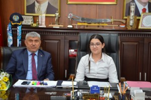 23 Nisanda temsili Başkan Makamda…