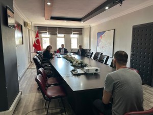 Kaymakam Fatih Yılmaz, Halk Gününde vatandaşların taleplerini dinledi