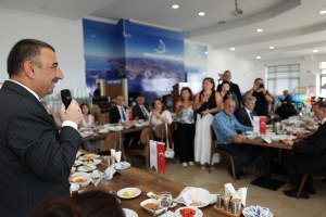 Gazeteciler ve Protokol 24 Temmuz Programında bir araya geldi