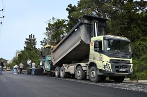 KEMER BÖLGESİ ASFALTLANIYOR