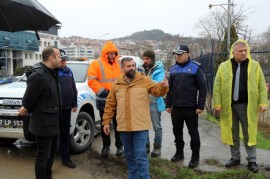 KDZ. EREĞLİ BELEDİYESİ, HAFRİYAT KAMYONLARINA MÜDAHALE ETTİ