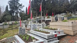 KDZ. EREĞLİDE MEZARLIKLAR BAYRAMA HAZIRLANIYOR