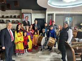 Roman vatandaşlardan Kaymakam Yılmaza ziyaret