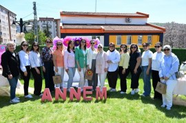 KDZ. EREĞLİ BELEDİYE KREŞİNDE RENKLİ ANNELER GÜNÜ KUTLAMASI