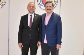 KELEŞ, HİSARCIKLIOĞLUNU TEBRİK ETTİ
