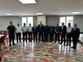 KOMUTANLAR YENİ GÖREVLERİNE UĞURLANDI